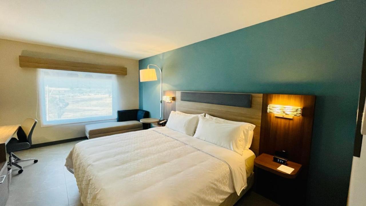 Holiday Inn Express - Guadalajara Vallarta Poniente By Ihg Zapopan Ngoại thất bức ảnh